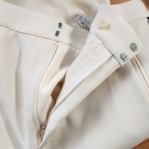 Cream Wide-Leg Trousers Zara Size M nwt - Picture 4 of 13